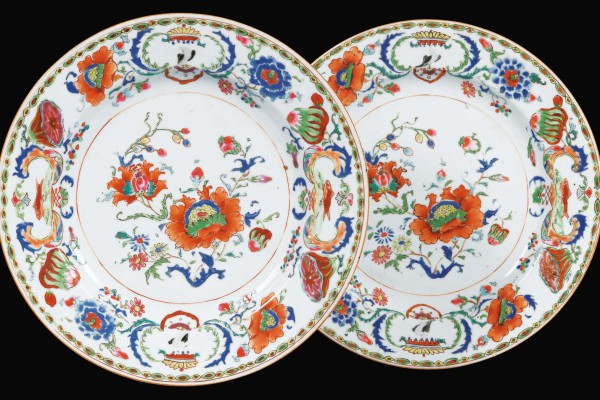 Assiettes en porcelaine Compagnie des Indes  Période Qianlong