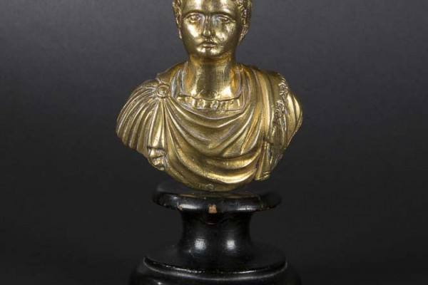 Buste d'empereur  Bronze doré  XVIIIème siècle
