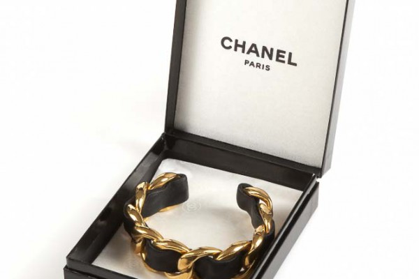 Chanel  Bracelet chainé