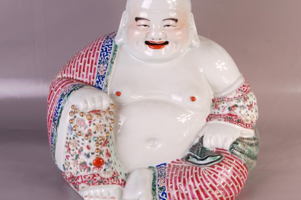 Bouddha en porcelaine CHINE           XX° siècle